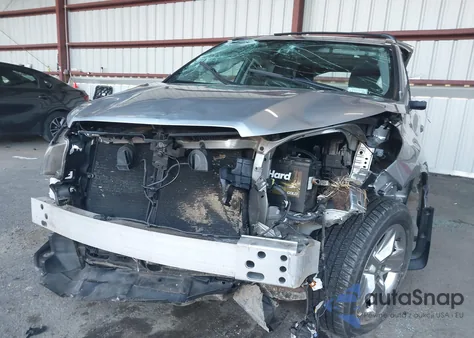 2015 Toyota Highlander Limited V6 z USA, uszkodzony, nr VIN 5TDDKRFH0FS126023